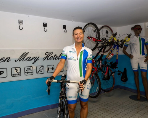 media.Gallery-Bike-03-Hotel-Queen-Mary-Cattolica